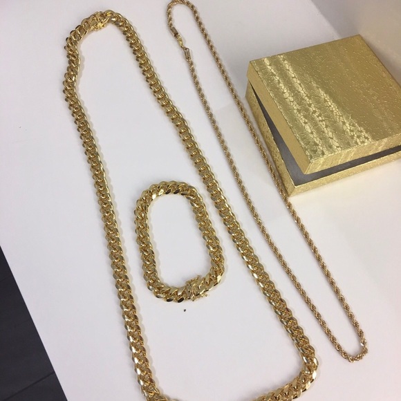 Cuban link set